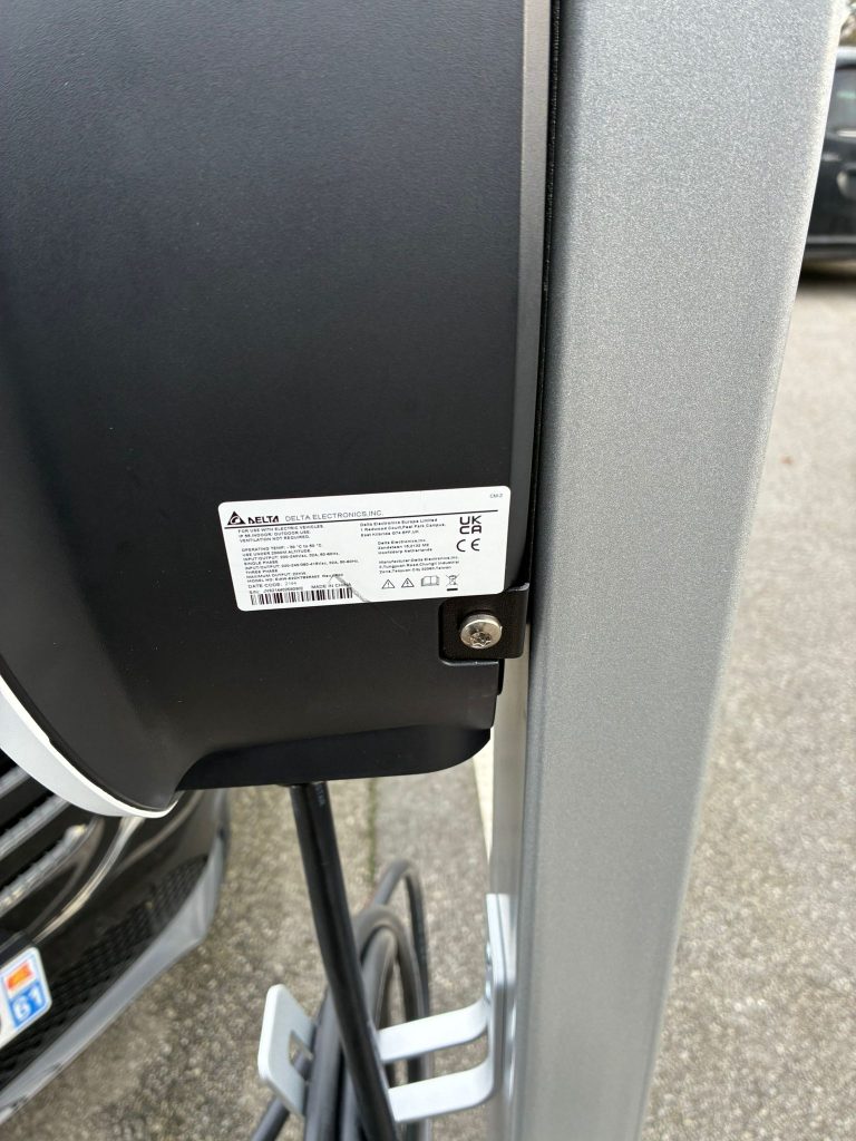 WhatsApp Image 2025-12-21 at 18.39.20